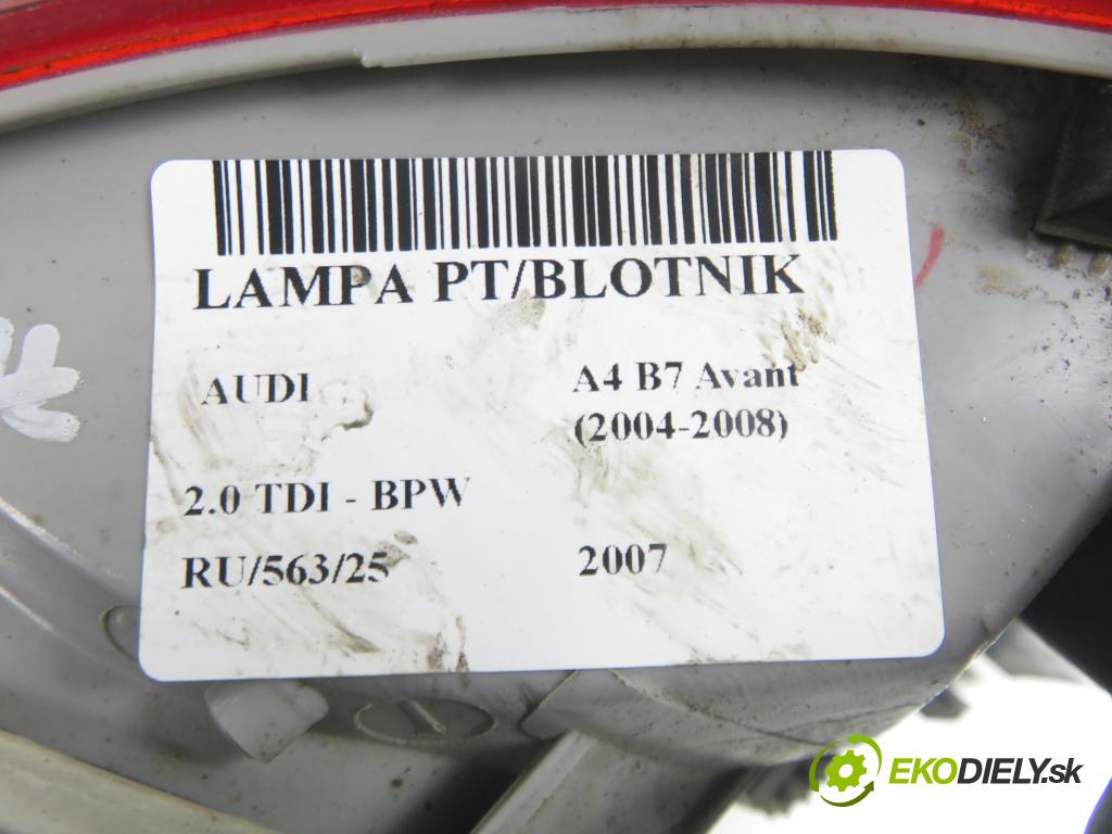 AUDI A4 Avant (8ED, B7) KOMBI 2007 103,00 2.0 TDI - BPW 1968,00 Svetlo pravé zadné 