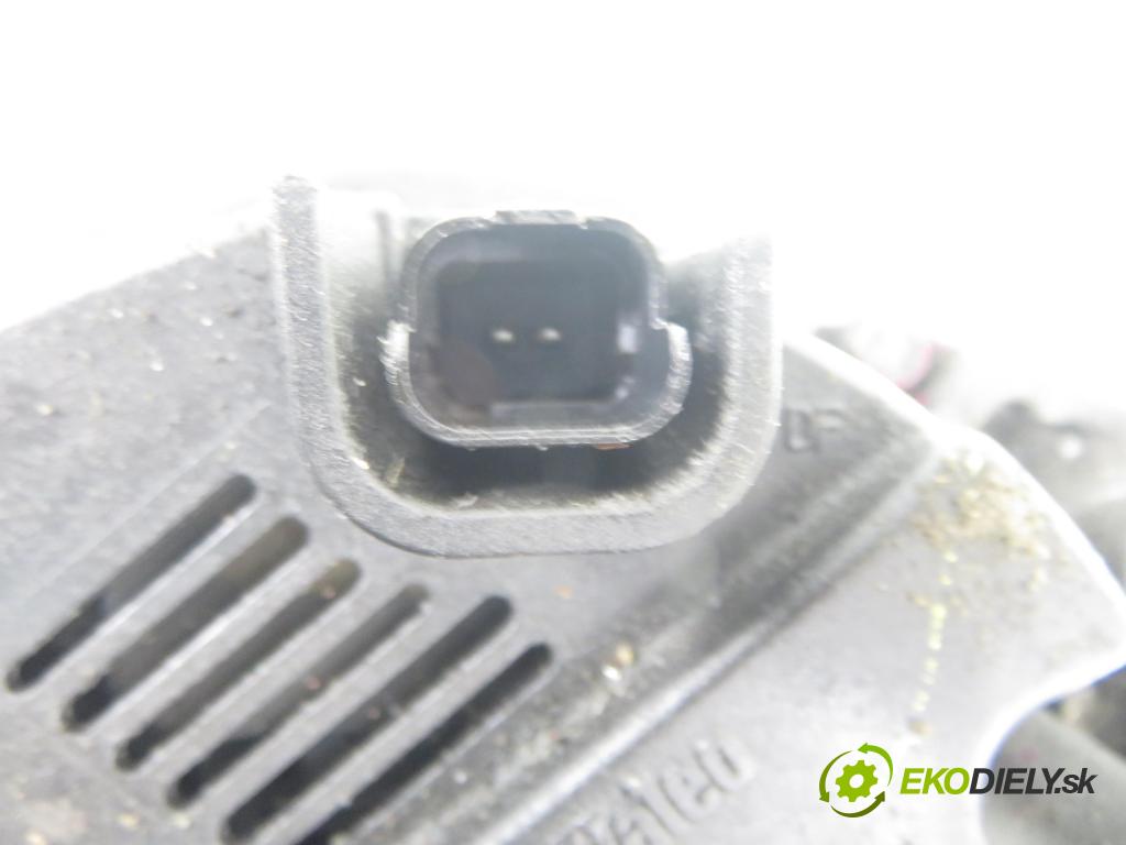 VOLVO V40 Kombi (645) KOMBI 2004 85,00 1.9 DI 116 - D 4192 T3 1870,00 Alternátor 8200162474 (Alternátor)