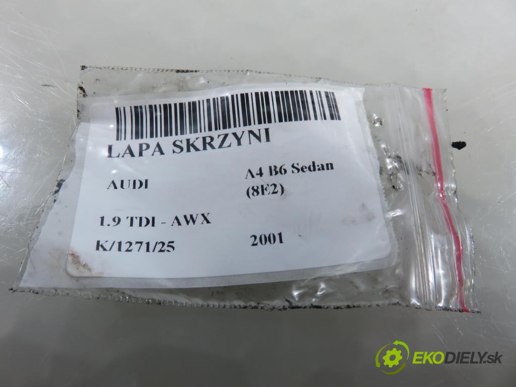 AUDI A4 (8E2, B6) SEDAN 2001 96,00 1.9 TDI PD 130 - AWX 1896,00 uchycení převodovky 1001300009