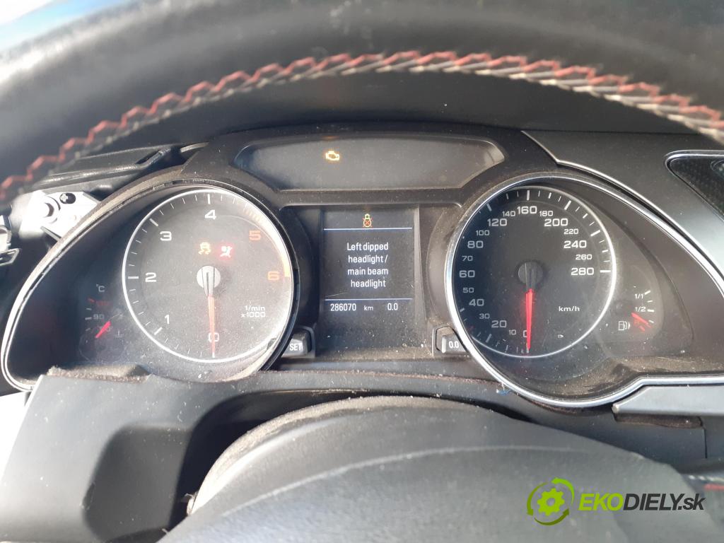 AUDI A5 (8T3) COUPE 2007 176,00 3.0 TDI quattro - CAPA 2967,00 Prístrojovka elektrický 8T0920931A