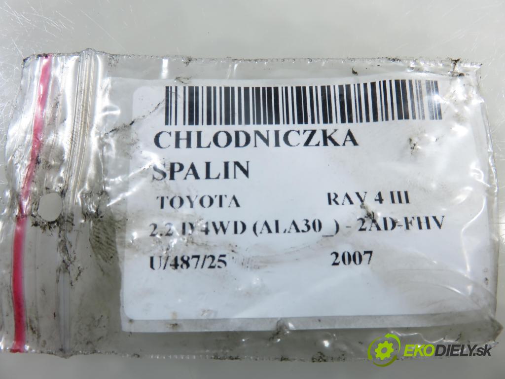 TOYOTA RAV 4 III (_A3_) SUV 2007 130,00 2.2 D 4WD 177 - 2AD-FHV 2231,00 Chladič spalín 2568026040