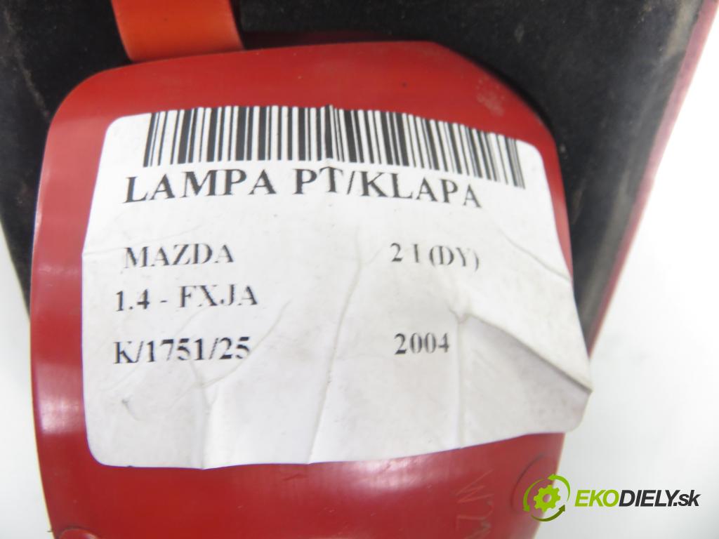 MAZDA 2 (DY) HB 2004 59,00 1.4 - FXJA 1388,00 Svetlo pravé zadné kufor 3M7113547AF