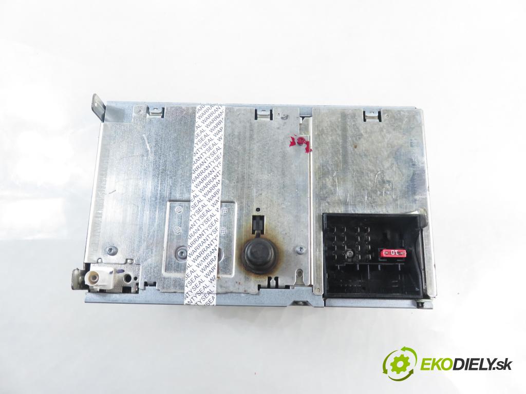 VW FOX (5Z1, 5Z3) HB 2006 55,00 1.4 - BKR 1390,00 RADIO CD