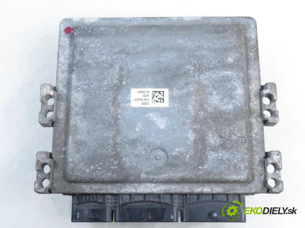 RENAULT MASTER III Platforma / podwozie (EV, HV, UV) KABINA/PLATFORMA 2015 0,00 2.3 dCi 165 FWD - M9T 700 2298,00 Riadiaca jednotka Motor 237105093R ; 237104246R ; S180193133A
