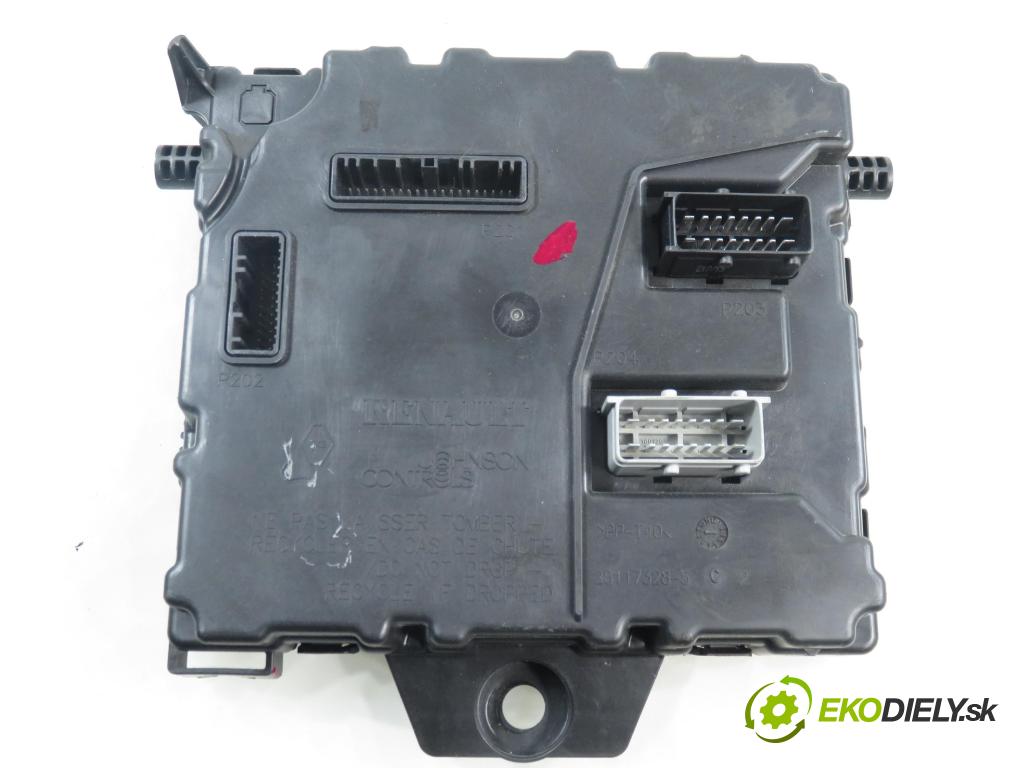 RENAULT MASTER III Platforma / podwozie (EV, HV, UV) KABINA/PLATFORMA 2015 0,00 2.3 dCi 165 FWD - M9T 700 2298,00 MODUL BCM 284B19799R ; NS10814444