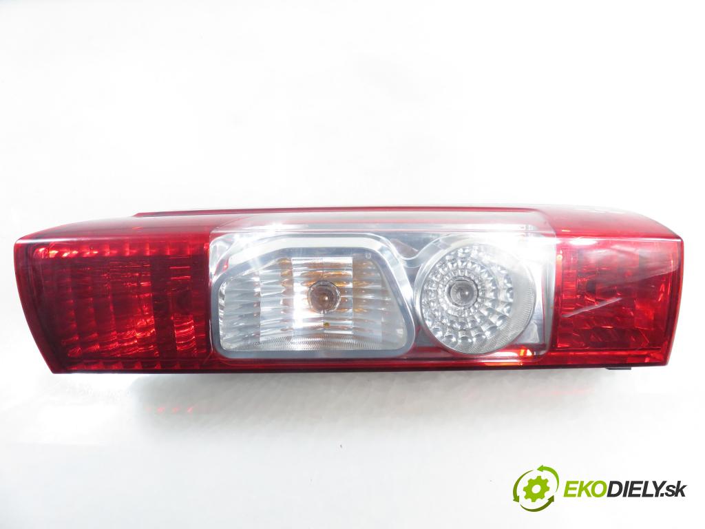 PEUGEOT BOXER Skrzynia FURGON 2007 88,00 2.2 HDi 120 - 4HU (P22DTE) 2198,00 Svetlo pravé zadné 