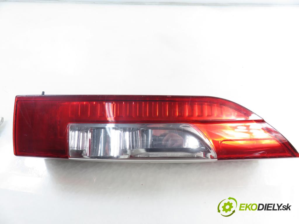 PEUGEOT BOXER Skrzynia FURGON 2007 88,00 2.2 HDi 120 - 4HU (P22DTE) 2198,00 Svetlo ľavé zadné