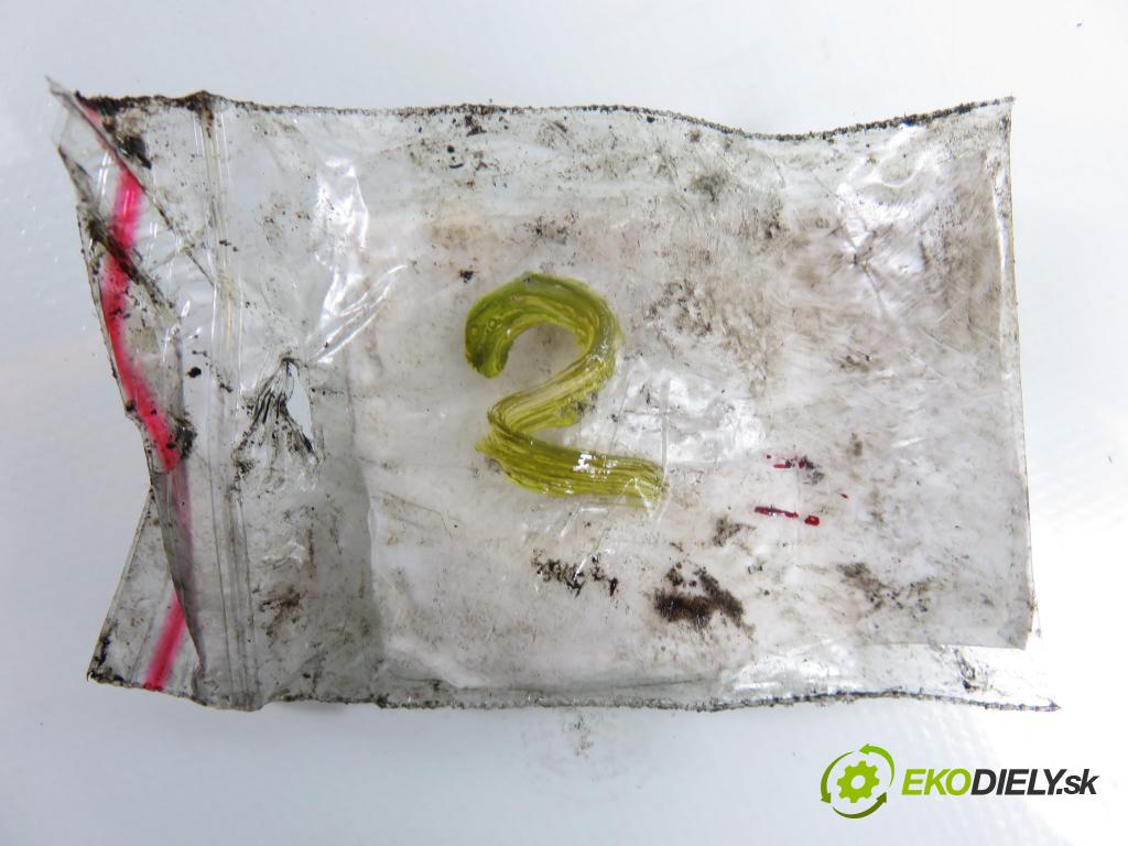 RENAULT TRAFIC II Autobus (JL) BUS 2005 74,00 1.9 dCI 100 (JL0C) - F9Q 760 1870,00 vstrekovač 8200100272 ; 0445110110B (Vstrekovač paliva)