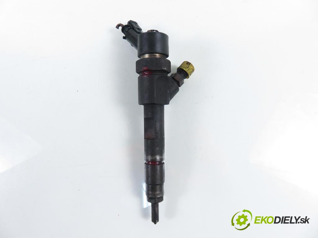 RENAULT TRAFIC II Autobus (JL) BUS 2005 74,00 1.9 dCI 100 (JL0C) - F9Q 760 1870,00 vstrekovač 8200100272 ; 0445110110B (Vstrekovač paliva)