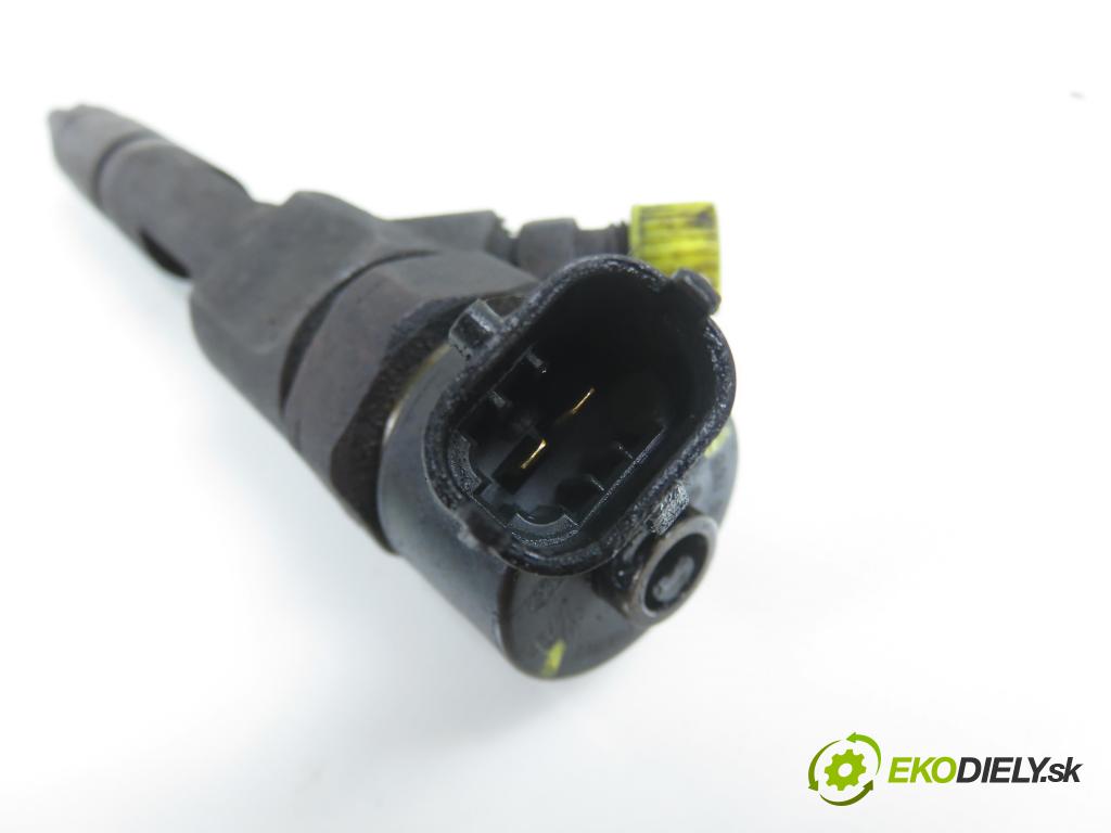 RENAULT TRAFIC II Autobus (JL) BUS 2005 74,00 1.9 dCI 100 (JL0C) - F9Q 760 1870,00 vstrekovač 8200100272 ; 0445110110B (Vstrekovač paliva)