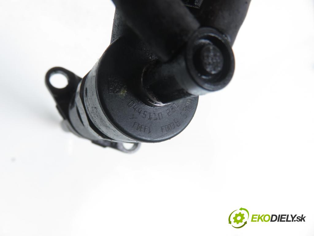 CITROEN C4 I (LC_) HB 2006 80,00 1.6 HDi - 9HY (DV6TED4) 1560,00 vstrekovač 0445110281 (Vstrekovač paliva)