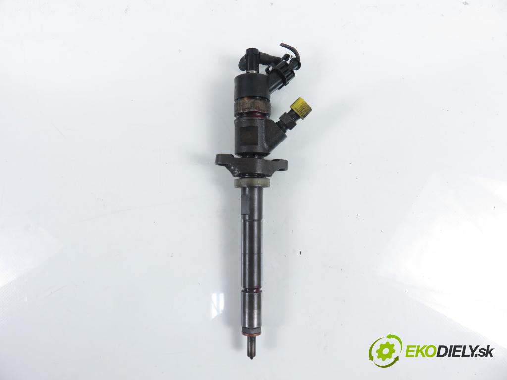 CITROEN C4 I (LC_) HB 2006 80,00 1.6 HDi - 9HY (DV6TED4) 1560,00 vstrekovač 0445110281 (Vstrekovač paliva)