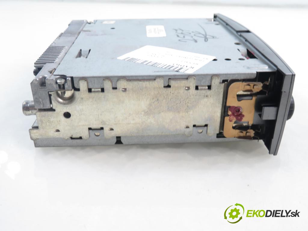 RENAULT GRAND SCENIC II (JM0/1_) MINIVAN 2007 110,00 2.0 dCi (JM1K) - M9R 721 1995,00 RADIO CD 8200562733T ; 8200562733C