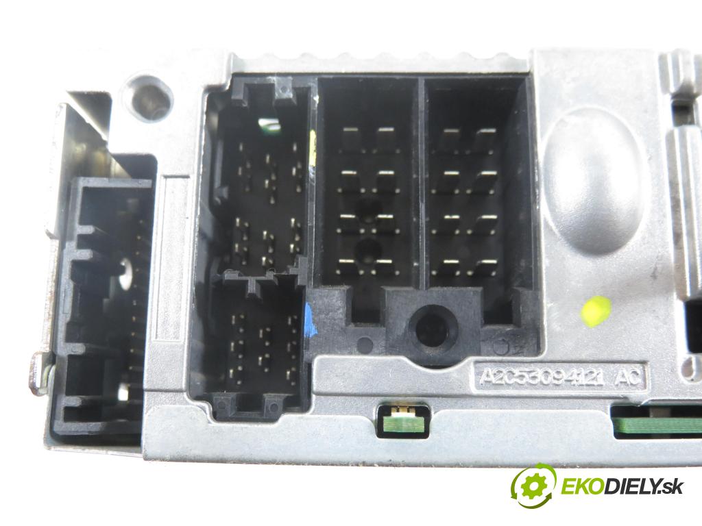 RENAULT GRAND SCENIC II (JM0/1_) MINIVAN 2007 110,00 2.0 dCi (JM1K) - M9R 721 1995,00 RADIO CD 8200562733T ; 8200562733C