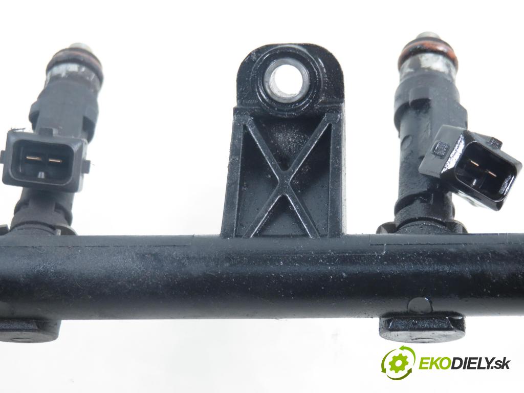 DACIA LOGAN MCV (KS_) KOMBI 2007 55,00 1.4 - K7J 710 1390,00 Lišta vstrekovacia 0280158034 ; 8200494284A (Vstrekovacia lišta)