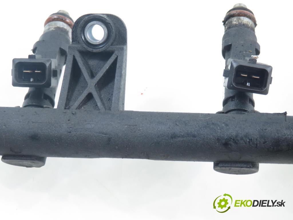 DACIA LOGAN MCV (KS_) KOMBI 2007 55,00 1.4 - K7J 710 1390,00 Lišta vstrekovacia 0280158034 ; 8200494284A (Vstrekovacia lišta)