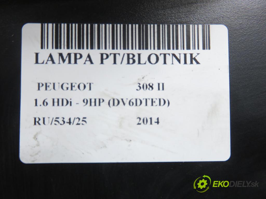 PEUGEOT 308 II HB 2014 68,00 1.6 HDi - 9HP (DV6DTED) 1560,00 Svetlo pravé zadné 81250201