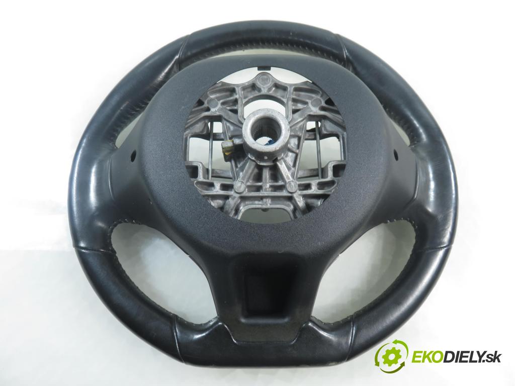 PEUGEOT 308 II HB 2014 68,00 1.6 HDi - 9HP (DV6DTED) 1560,00 Volant 6225869 (Volant)