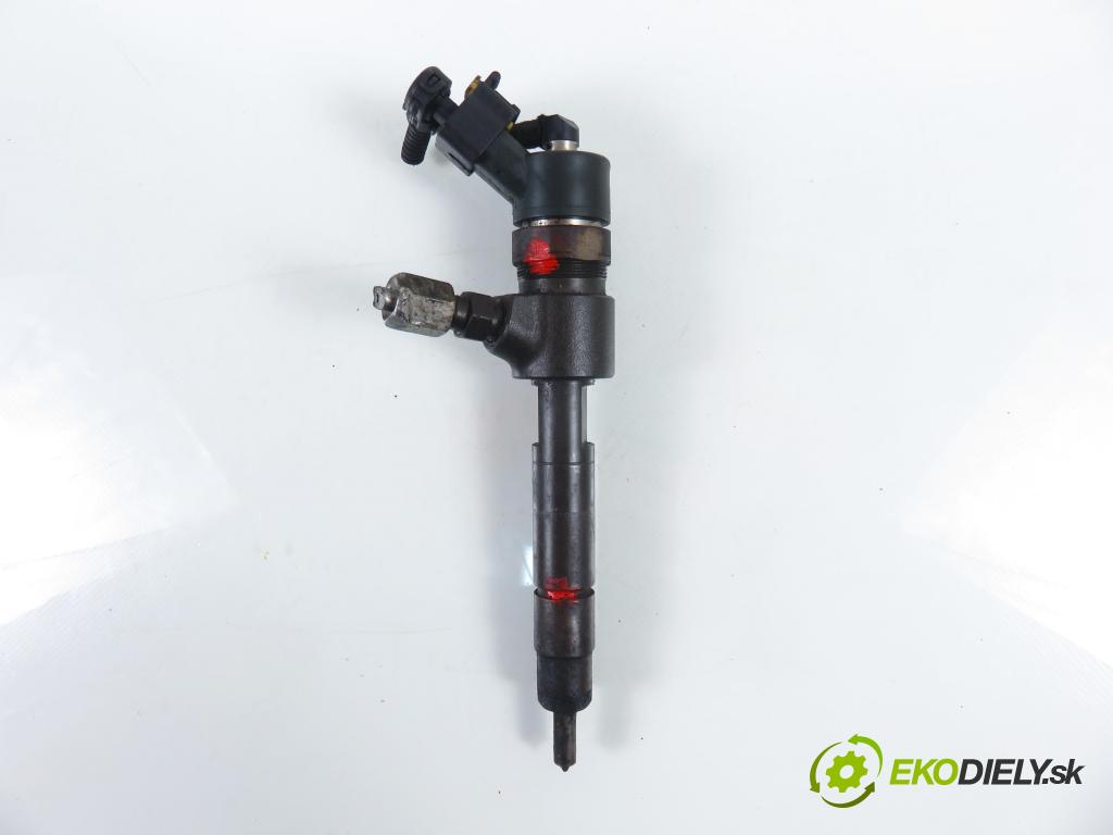 FIAT BRAVO II (198_) HB 2008 88,00 1.9 D Multijet - 192 A8.000 1910,00 vstrekovač 0445110276 (Vstrekovač paliva)