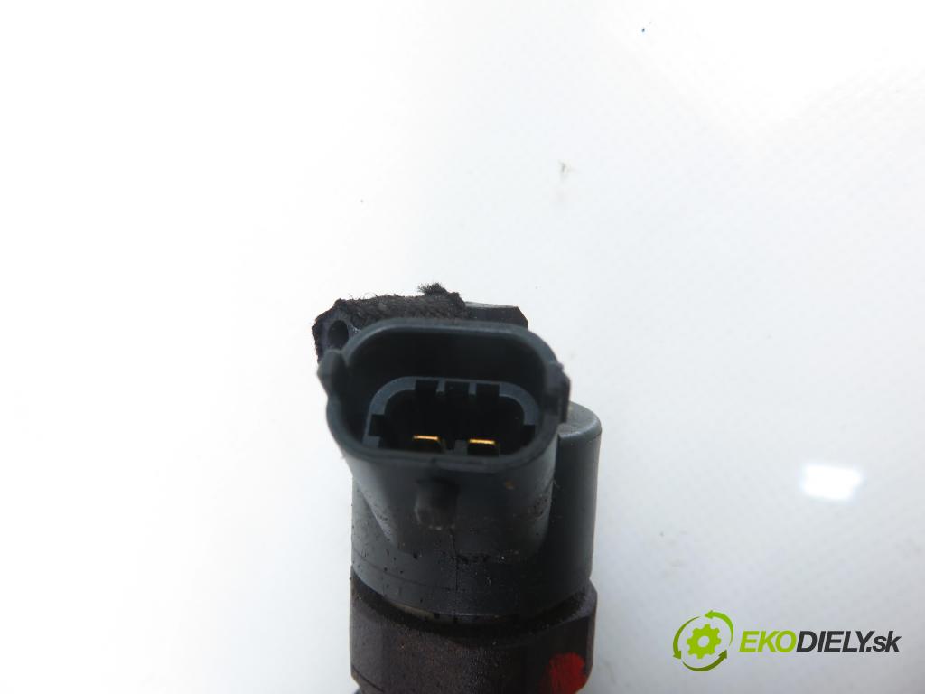 FIAT BRAVO II (198_) HB 2008 88,00 1.9 D Multijet - 192 A8.000 1910,00 vstrekovač 0445110276 (Vstrekovač paliva)