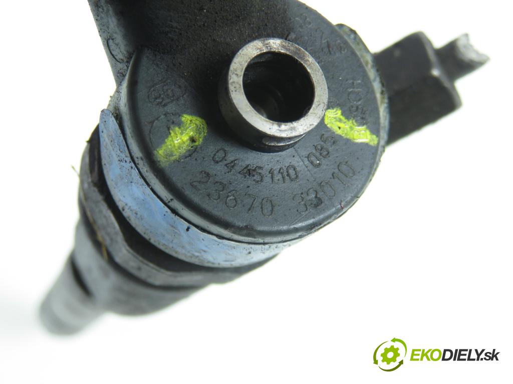 TOYOTA YARIS (_P1_) HB 2003 55,00 1.4 D-4D (NLP10_) - 1ND-TV 1364,00 vstrekovač 0445110085 ; 2367033010 (Vstrekovač paliva)