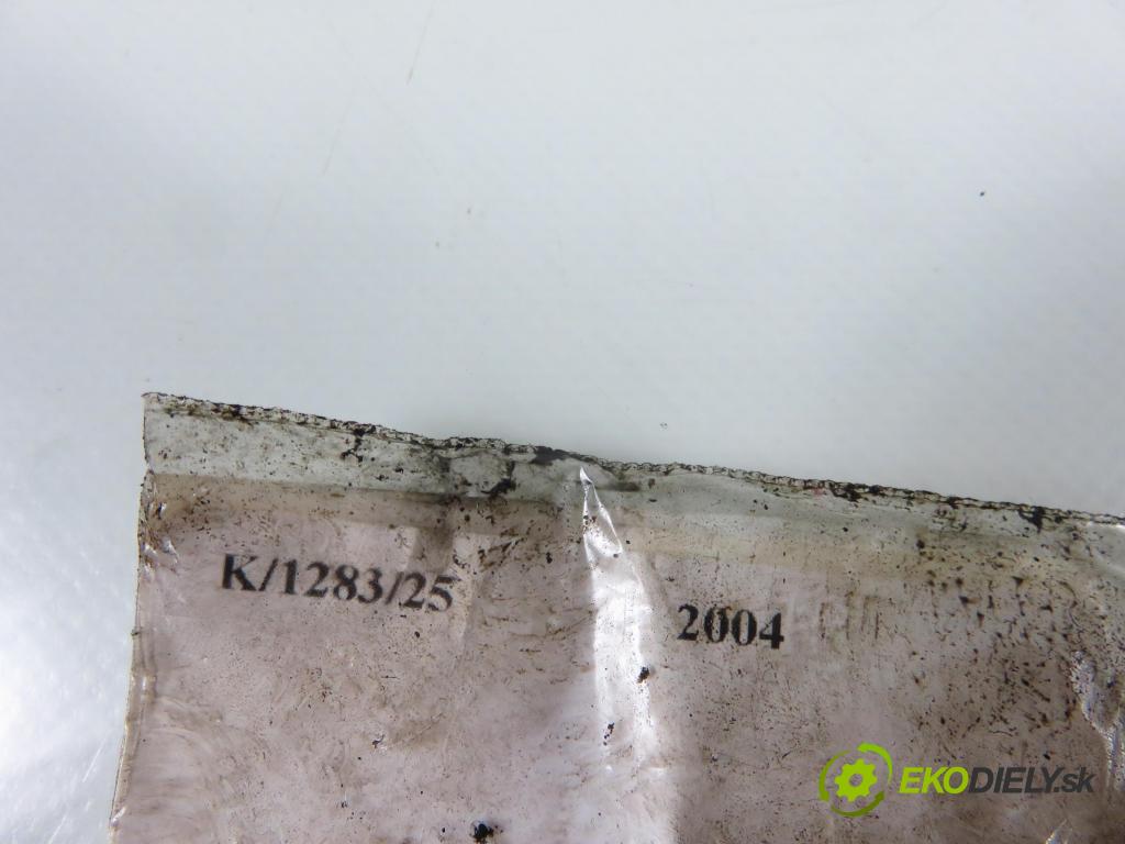 TOYOTA COROLLA (_E12_) HB 2004 66,00 2.0 D-4D 1995,00 vstrekovač 236700G010 (Vstrekovač paliva)