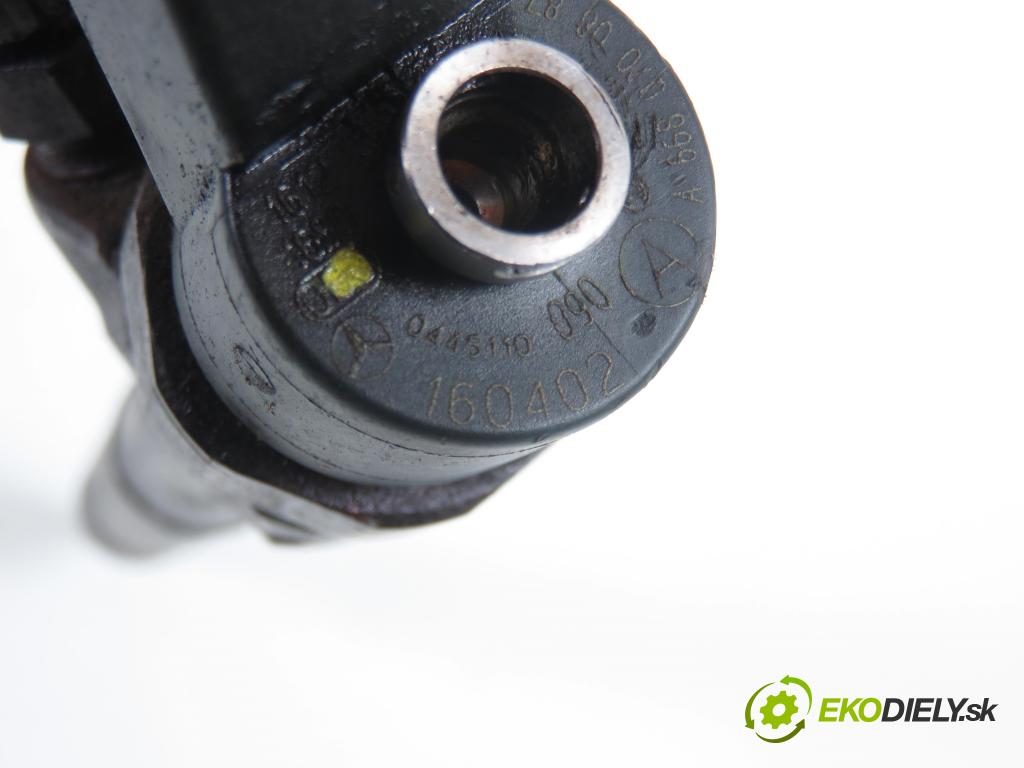 MERCEDES-BENZ VANEO (414) MINIVAN 2003 67,00 1.7 CDI (414.700) - OM 668.914 1689,00 vstrekovač 0445110090 ; 6680700887 (Vstrekovač paliva)