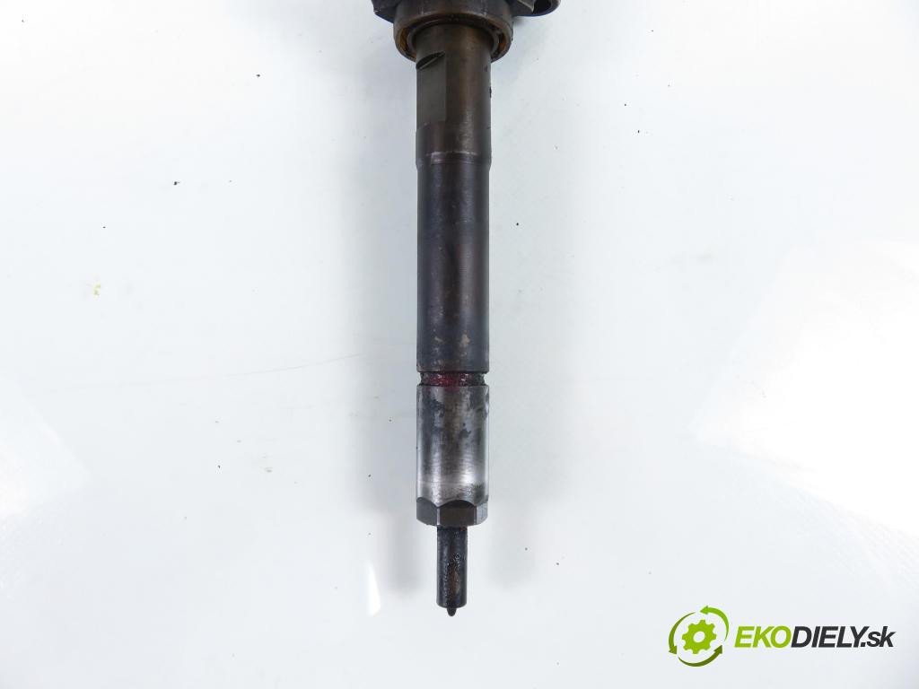 CITROEN BERLINGO FIRST Skrzynia (M_) FURGON 2007 55,00 1.6 HDI 75 (MB9HW) - 9HW (DV6BTED4) 1560,00 vstrekovač 0445110239 (Vstrekovač paliva)