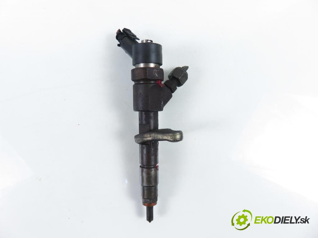 RENAULT LAGUNA II (BG0/1_) LIFTBACK 2002 88,00 1.9 dCi 120 - F9Q 750 1870,00 vstrekovač 0445110021 ; 7700111014 (Vstrekovač paliva)