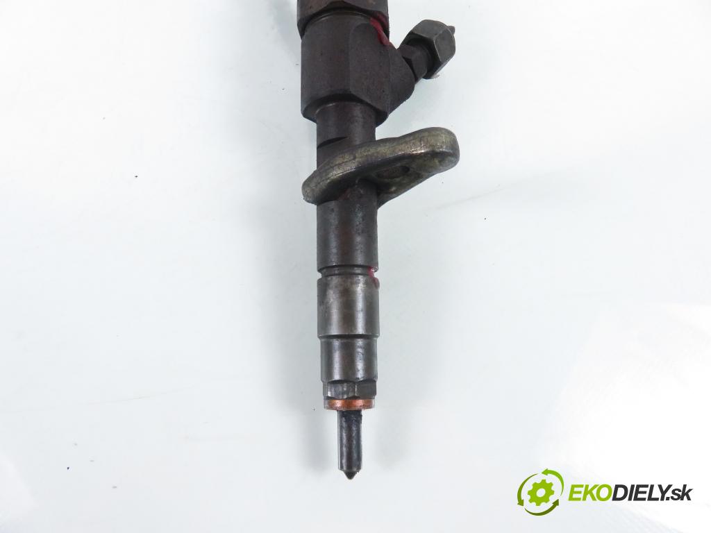 RENAULT LAGUNA II (BG0/1_) LIFTBACK 2002 88,00 1.9 dCi 120 - F9Q 750 1870,00 vstrekovač 0445110021 ; 7700111014 (Vstrekovač paliva)