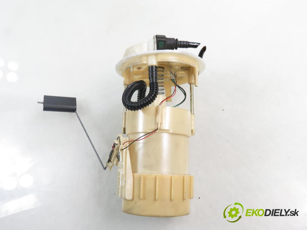 RENAULT SCENIC II (JM0/1_) MINIVAN 2004 83,00 1.6 (JM0C, JM0J, JM1B) - K4M 782 1598,00 pumpa paliva 8200130191A