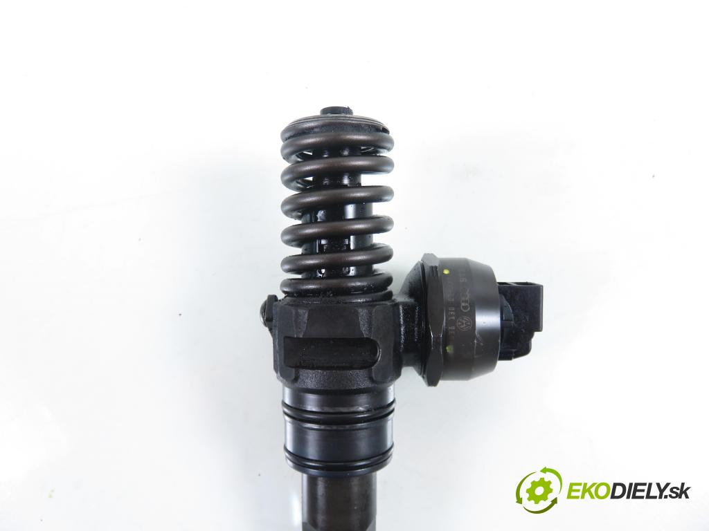 VW SHARAN (7M8, 7M9, 7M6) MINIVAN 2002 85,00 1.9 TDI PD 115 - AUY 1896,00 Vstrekovač 038130073AK ; 0414720038 (Vstrekovač paliva)