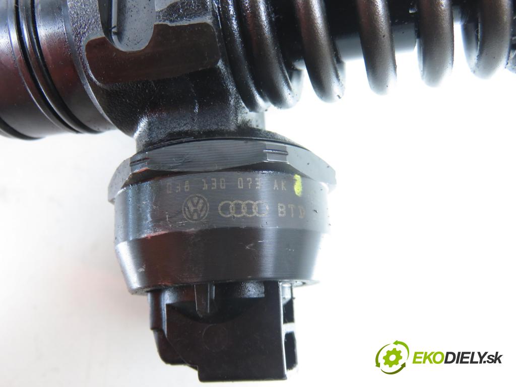 VW SHARAN (7M8, 7M9, 7M6) MINIVAN 2002 85,00 1.9 TDI PD 115 - AUY 1896,00 Vstrekovač 038130073AK ; 0414720038 (Vstrekovač paliva)