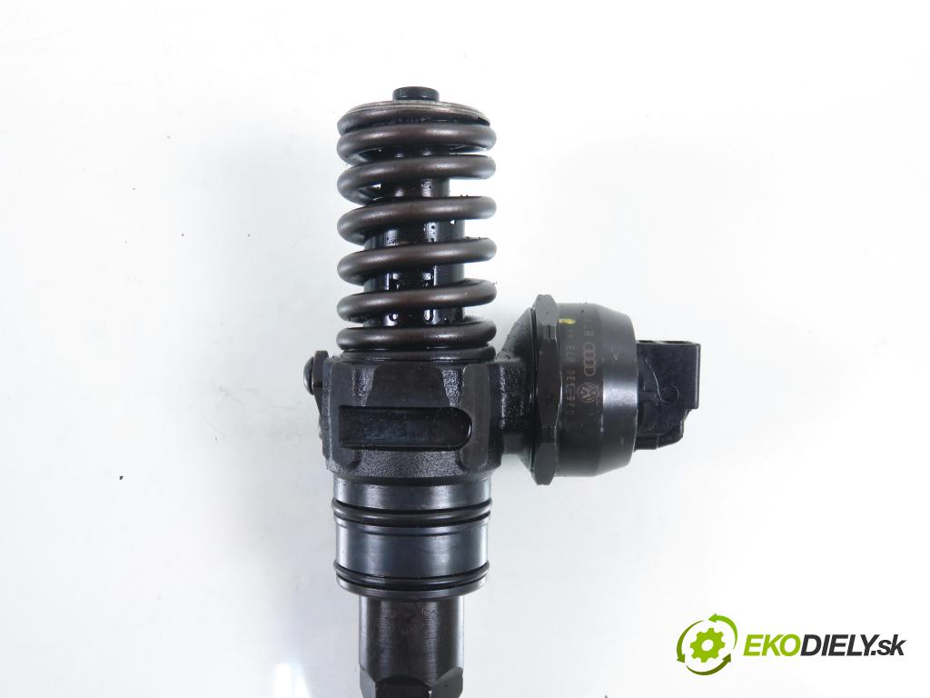VW SHARAN (7M8, 7M9, 7M6) MINIVAN 2002 85,00 1.9 TDI PD 115 - AUY 1896,00 Vstrekovač 038130073AK ; 0414720038 (Vstrekovač paliva)