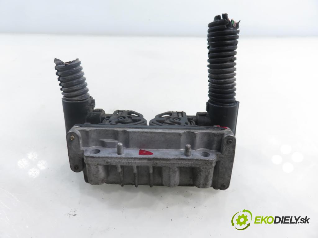 FIAT PUNTO (188_) HB 2003 44,00 1.2 60 - 188 A4.000 1242,00 Riadiaca jednotka Motor 55187377 ; IAW5AFP3 ; 6160065102