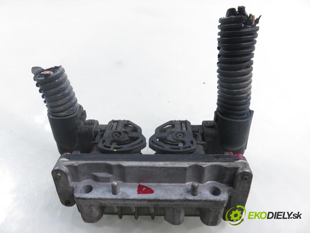 FIAT PUNTO (188_) HB 2003 44,00 1.2 60 - 188 A4.000 1242,00 Riadiaca jednotka Motor 55187377 ; IAW5AFP3 ; 6160065102