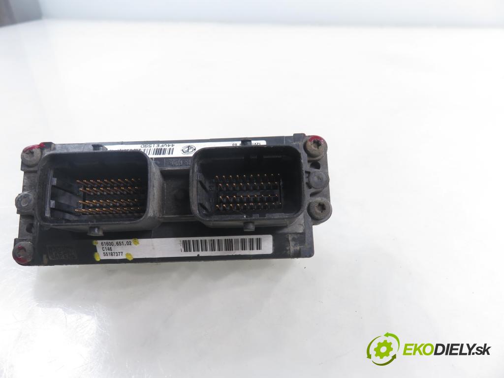 FIAT PUNTO (188_) HB 2003 44,00 1.2 60 - 188 A4.000 1242,00 Riadiaca jednotka Motor 55187377 ; IAW5AFP3 ; 6160065102