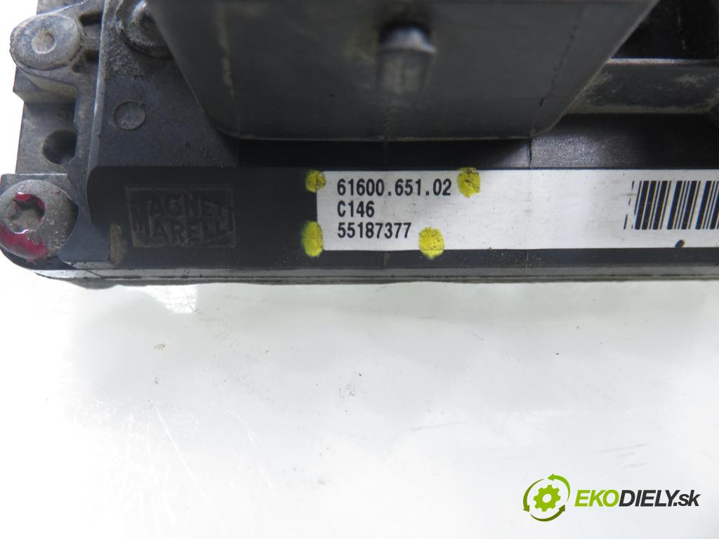 FIAT PUNTO (188_) HB 2003 44,00 1.2 60 - 188 A4.000 1242,00 Riadiaca jednotka Motor 55187377 ; IAW5AFP3 ; 6160065102