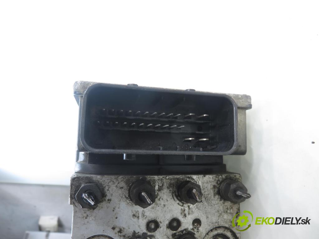 FIAT CROMA (194_) KOMBI 2005 110,00 1.9 D Multijet 150 - 939 A2.000 1910,00 Pumpa ABS 54084739B ; 51753751 (Pumpa ABS)