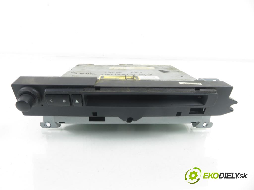 BMW 5 (E60) SEDAN 2004 130,00 525 d - M57 D25 177 (256D2) 2497,00 RADIO CD 6950813
