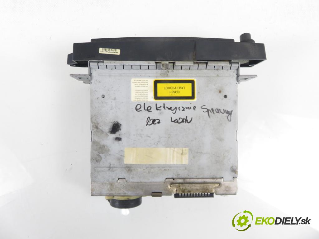 BMW 5 (E60) SEDAN 2004 130,00 525 d - M57 D25 177 (256D2) 2497,00 RADIO CD 6950813