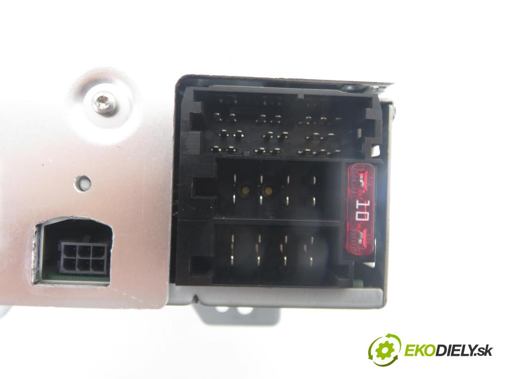KIA CEE'D liftback (ED) HB 2008 80,00 1.4 16V 109 - G4FA 1396,00 RADIO CD X961401H000