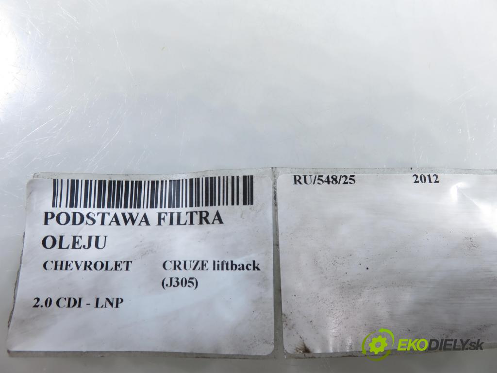 CHEVROLET CRUZE liftback (J305) HB 2012 120,00 2.0 Dsl - LNP 1998,00 Obal filtra oleja 25183556 ; 96868256 (Obal olejového filtra)