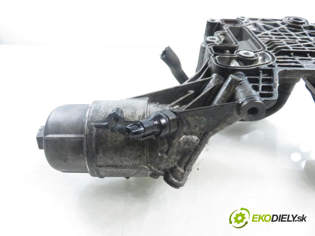 CHEVROLET CRUZE liftback (J305) HB 2012 120,00 2.0 Dsl - LNP 1998,00 Obal filtra oleja 25183556 ; 96868256 (Obal olejového filtra)