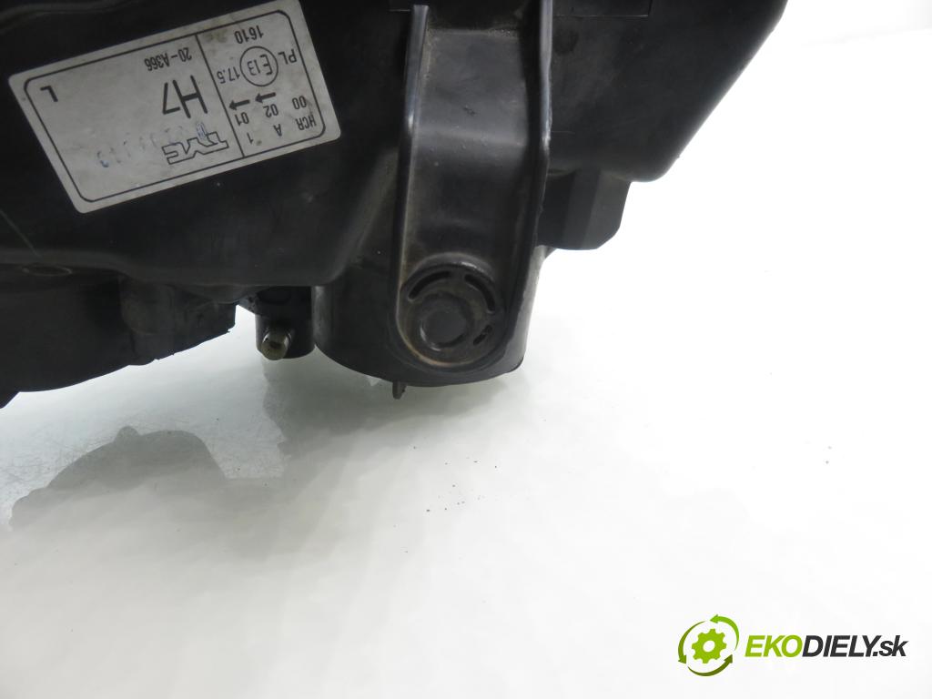 NISSAN ALMERA II Hatchback (N16) HB 2005 72,00 1.5 - QG15DE 1498,00 Svetlo LP