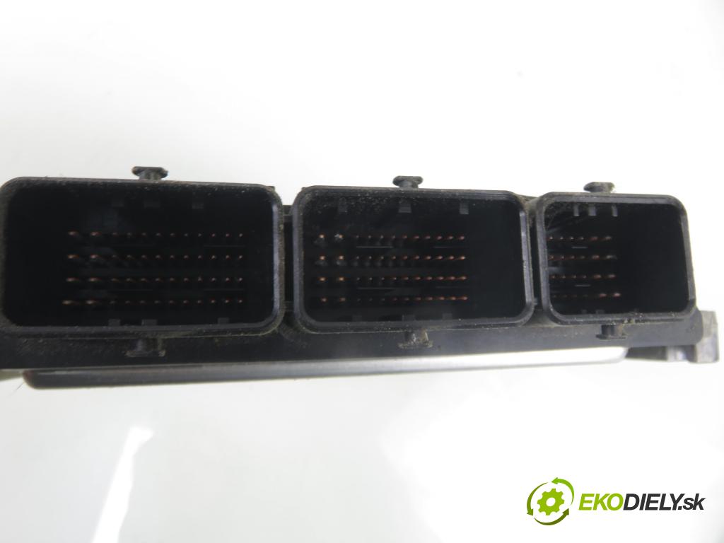 RENAULT KOLEOS I (HY_) SUV 2008 110,00 2.0 dCi 4x4 150 - M9R 832 1995,00 Riadiaca jednotka Motor 23710JY08D ; 0281014360