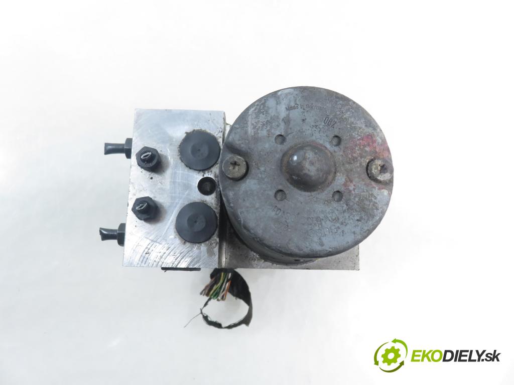 AUDI A4 (8D2, B5) SEDAN 2000 110,00 2.5 TDI - AFB 2496,00 Pumpa ABS 0273004358 ; 0265220525 (Pumpa ABS)