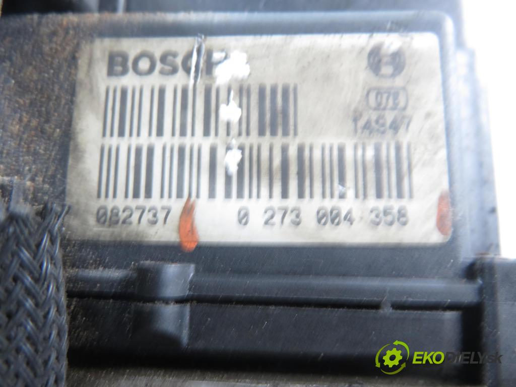 AUDI A4 (8D2, B5) SEDAN 2000 110,00 2.5 TDI - AFB 2496,00 Pumpa ABS 0273004358 ; 0265220525 (Pumpa ABS)