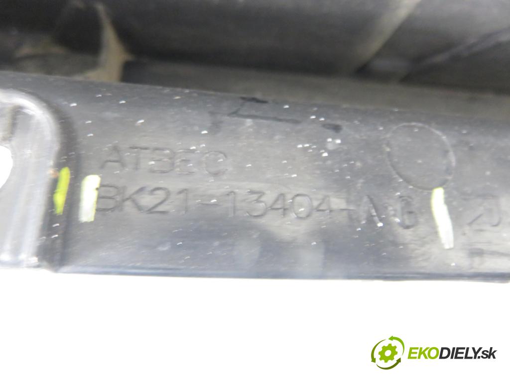 FORD TRANSIT CUSTOM V362 Skrzynia (FY, FZ) FURGON 2016 77,00 2.0 TDCi - YLF6 1995,00 Svetlo pravé zadné BK2113404AG