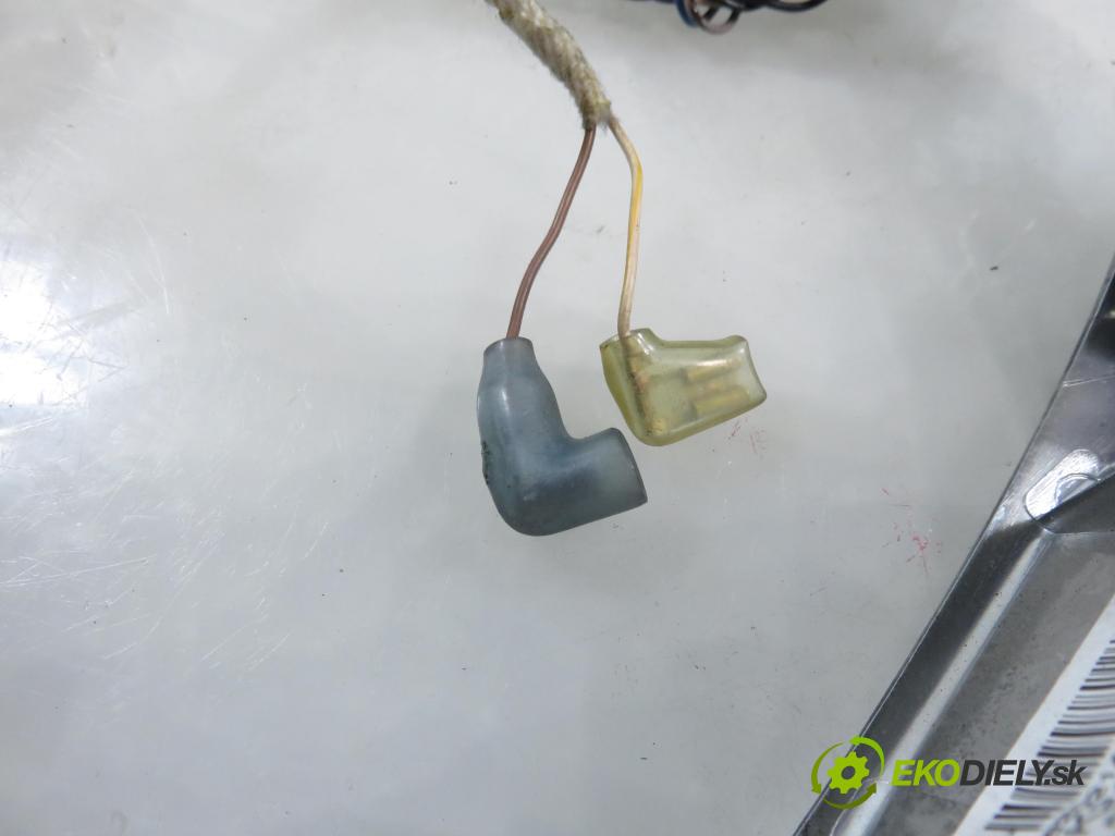 FORD TRANSIT CUSTOM V362 Skrzynia (FY, FZ) FURGON 2016 77,00 2.0 TDCi - YLF6 1995,00 Ovládač rádia BK2T9E740AB ; AM5T14K147CA ; BK213600FD35B8